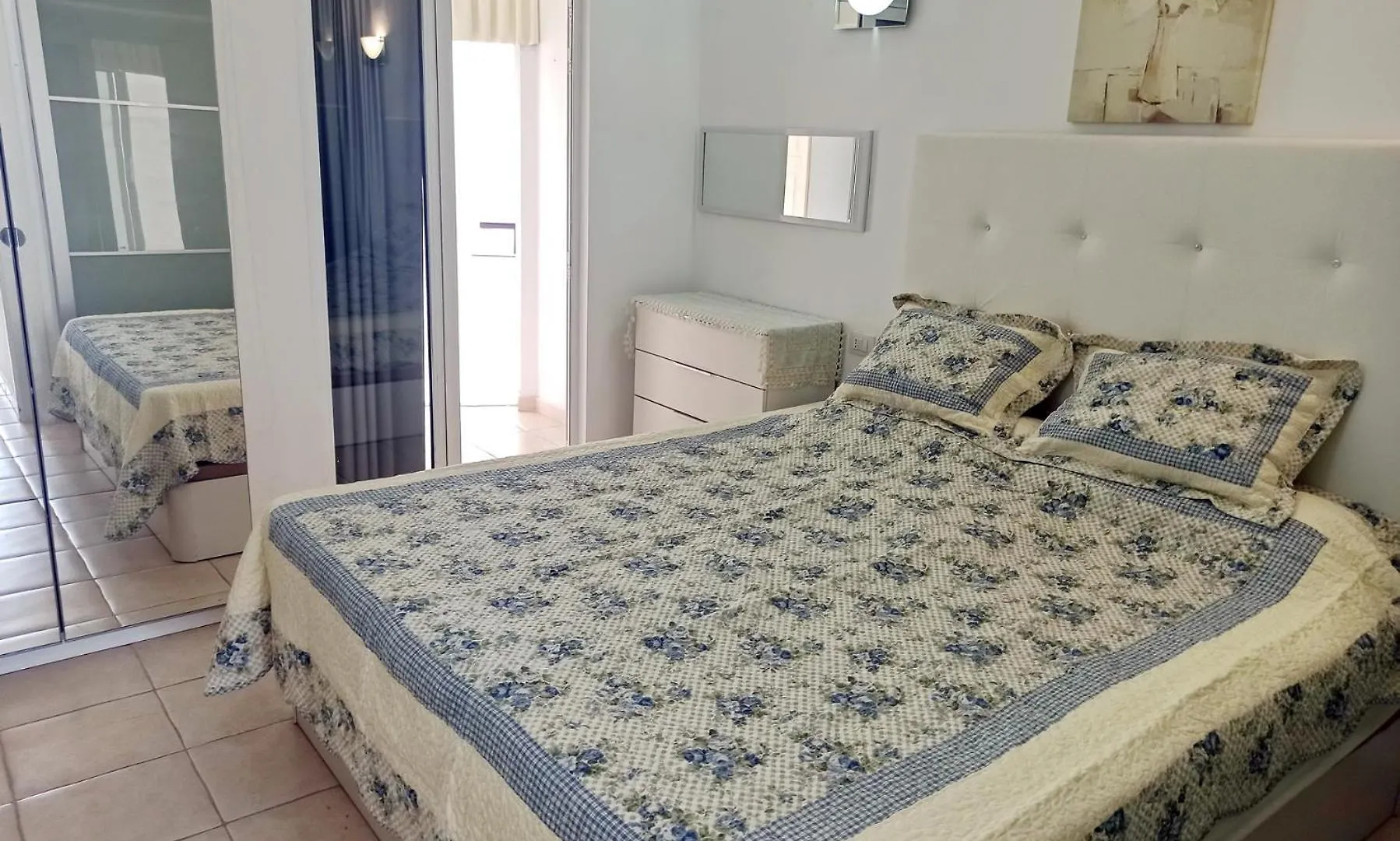 Cozy Apartment In The Center Of Costa Adeje On The 1St Coastline 0*, Costa Adeje (Tenerife)