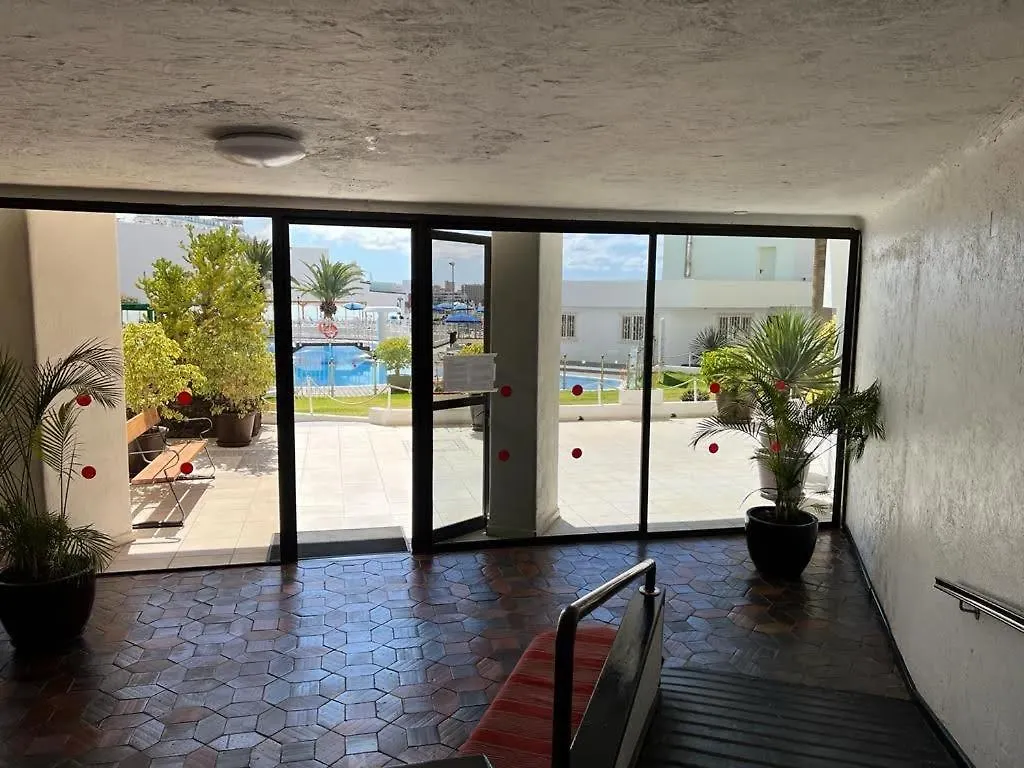 Cozy Apartment In The Center Of Costa Adeje On The 1St Coastline 스페인