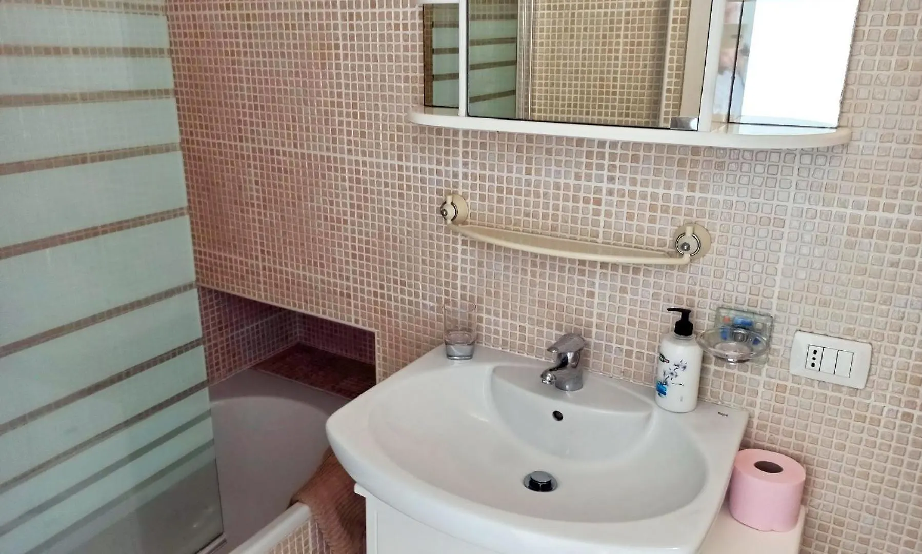 Cozy Apartment In The Center Of Costa Adeje On The 1St Coastline